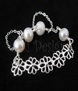 Signature fancy pearl bracelet - potato pearls